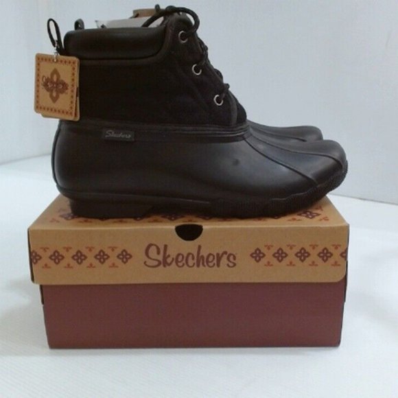 NWT SKECHERS POND-LIL PUDDLES-MID QUILTED LACE UP BOOTS WATERPROOF BLACK 10